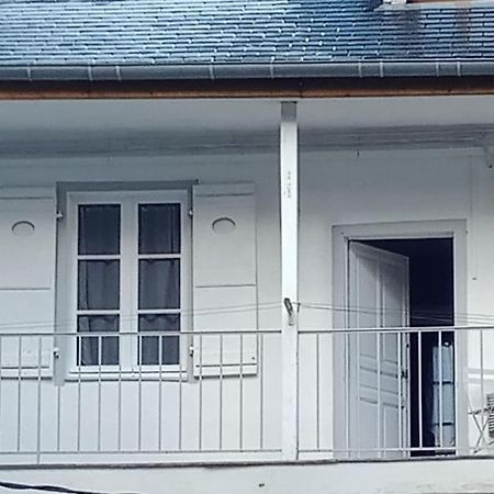 Appartement Centre Ville Avec Balcon -Terrasse Prive Tulle Exterior photo